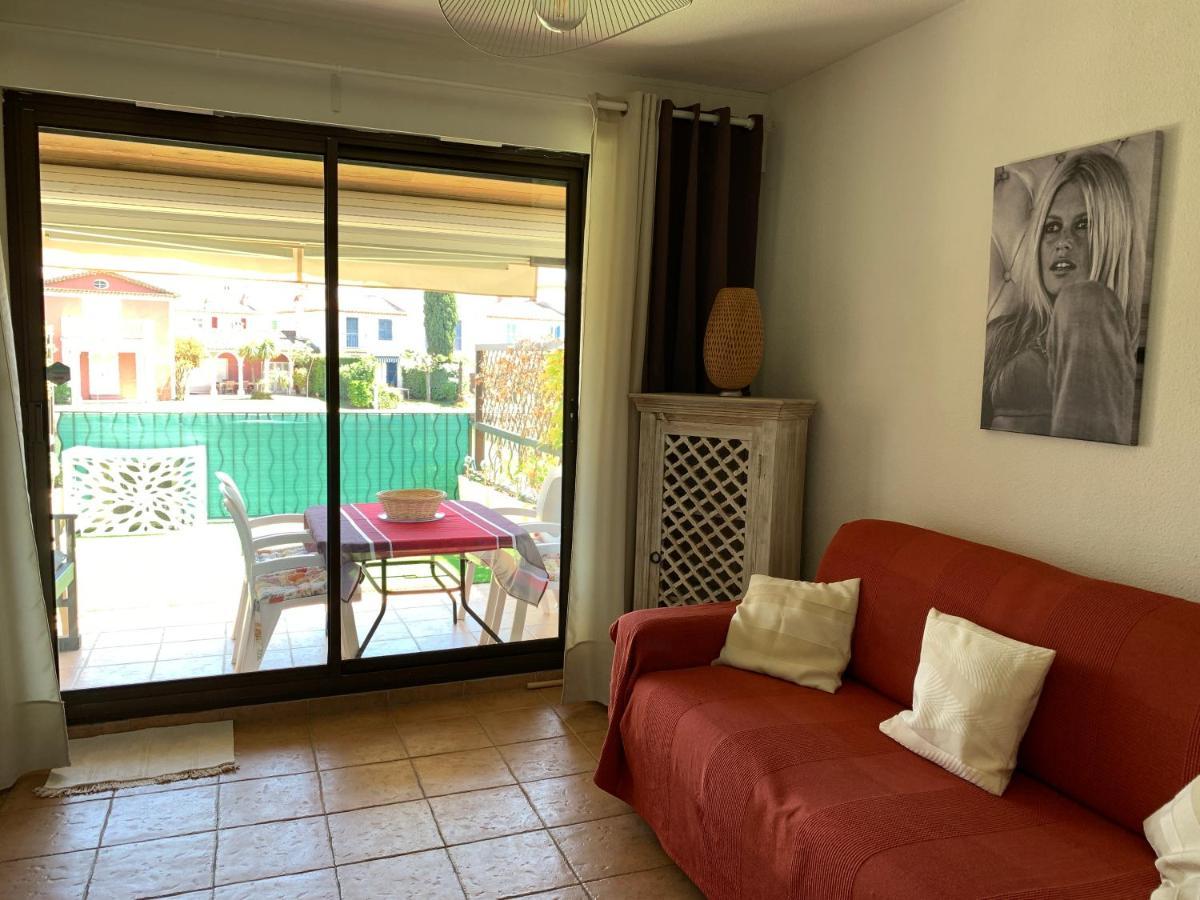 Appartement Rue De L'Amarrage A Port Grimaud Avec Terrasse Vue Canaux Et Garage Екстериор снимка
