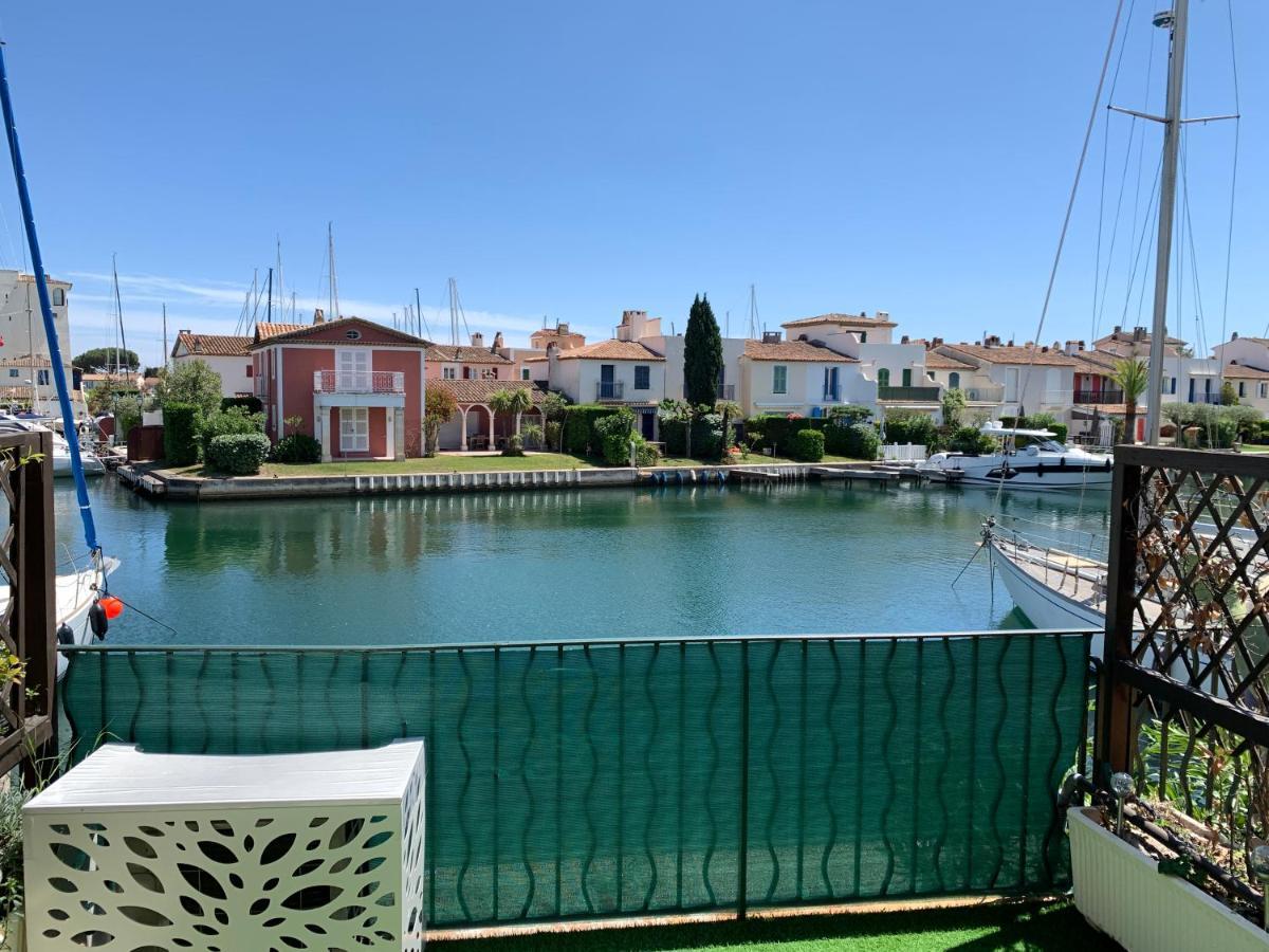 Appartement Rue De L'Amarrage A Port Grimaud Avec Terrasse Vue Canaux Et Garage Екстериор снимка