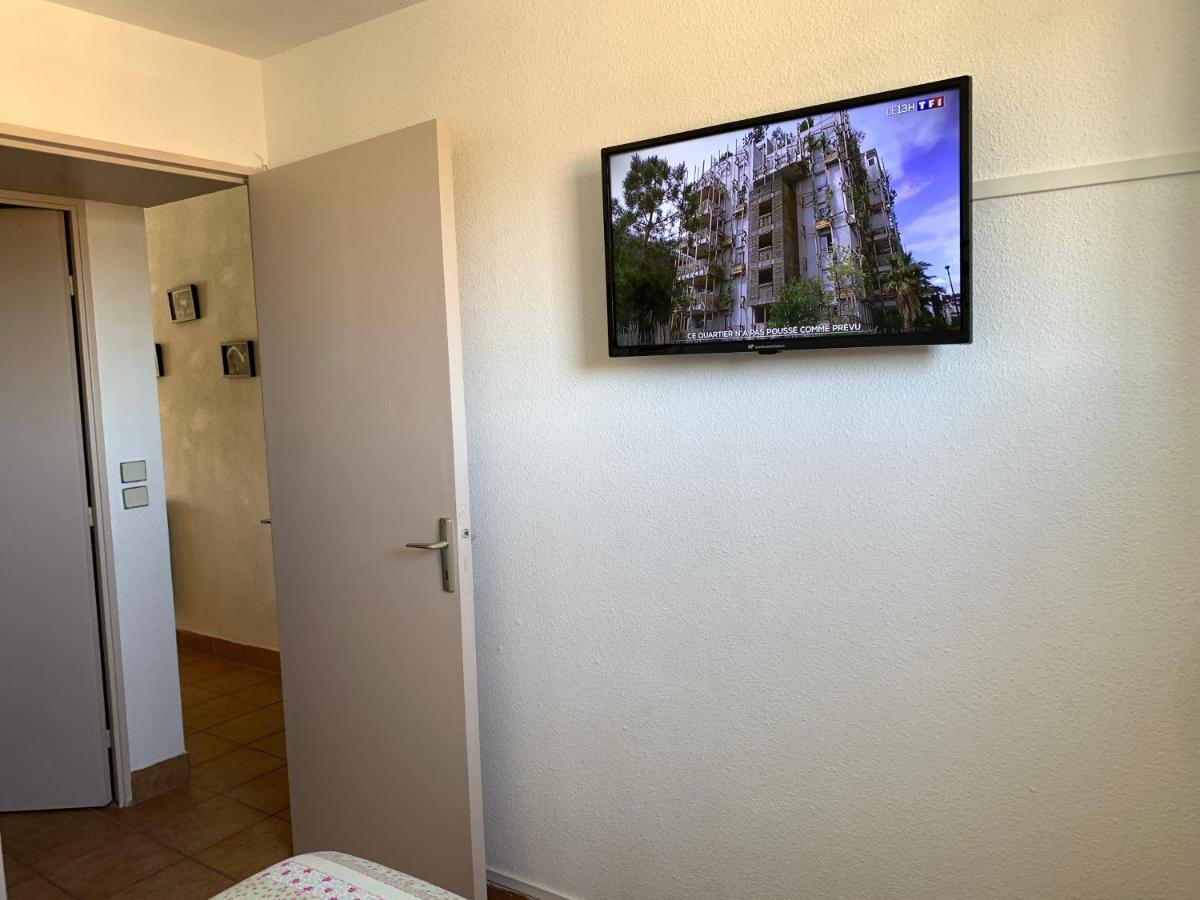 Appartement Rue De L'Amarrage A Port Grimaud Avec Terrasse Vue Canaux Et Garage Екстериор снимка