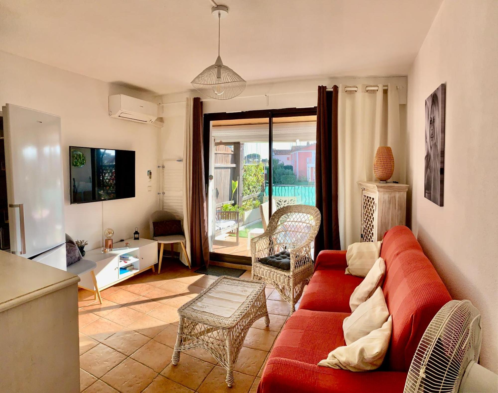 Appartement Rue De L'Amarrage A Port Grimaud Avec Terrasse Vue Canaux Et Garage Екстериор снимка
